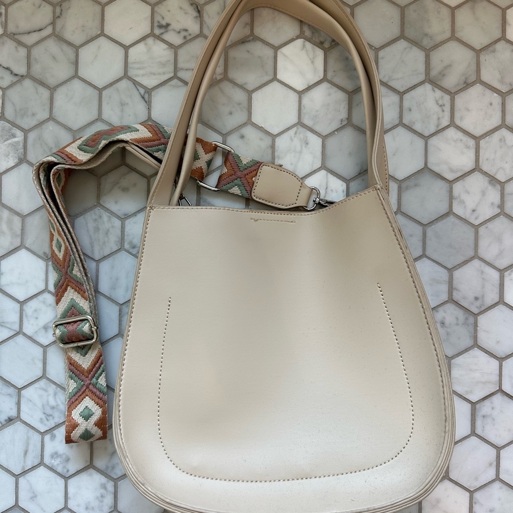 Street Level cross body